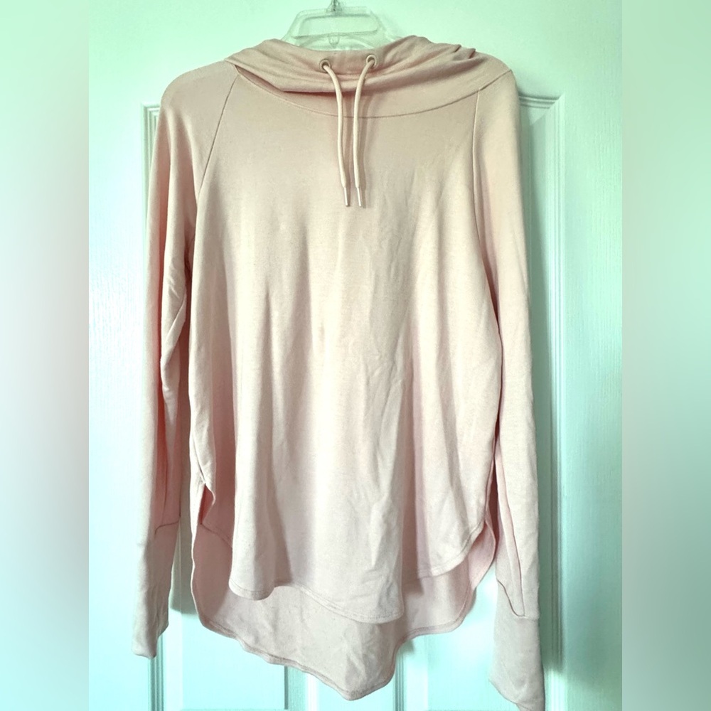 Soft Pink Lightweight Hooded Long Sleeve Top Women’s Size Medium (8–10)
